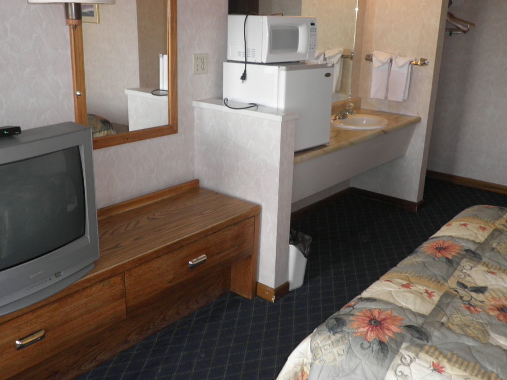 Budget Inn ฟาลลอน ภายนอก รูปภาพ